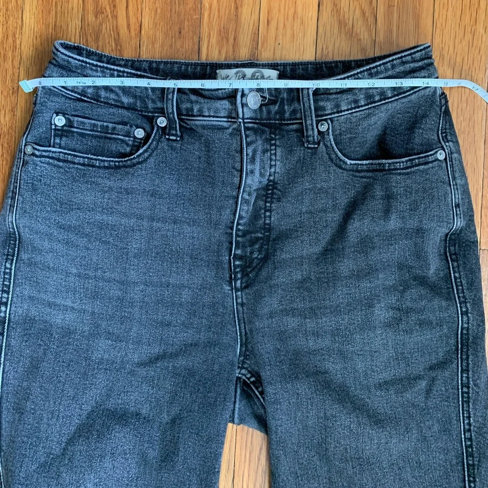 We The Free distressed jeans size 30 - Picture 6 of 8